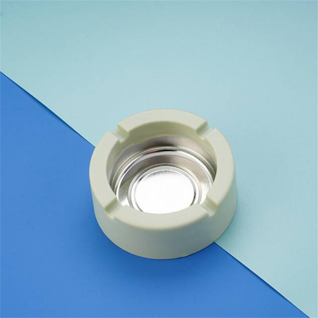 (B04) Ashtrays Car Ashtray With LED Colorful Car Ashtray Vehicle Cup Holder