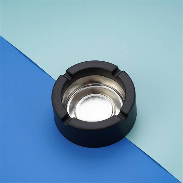 (B02) Ashtrays Car Ashtray With LED Colorful Car Ashtray Vehicle Cup Holder