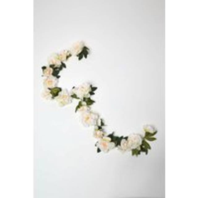Homescapes Artificial Peony Flower Garland, 180 cm - Natural