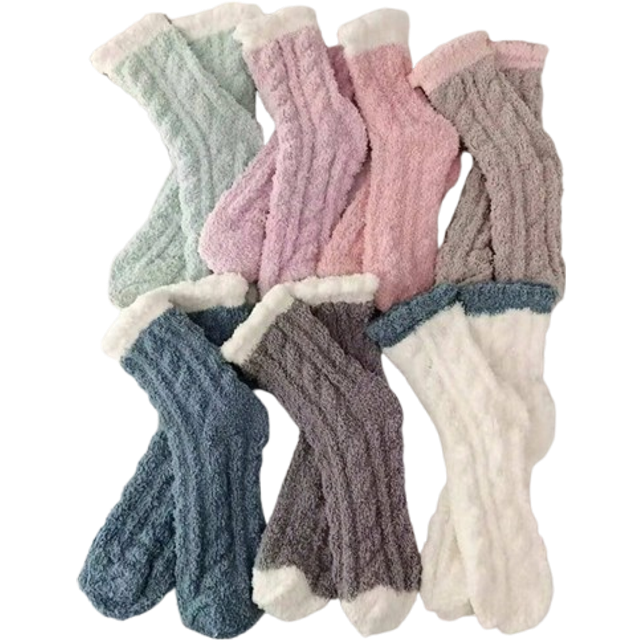 SHEIN 5pairs Of Women&#39;s Winter Cute And Comfortable Warm Coral Fleece Socks