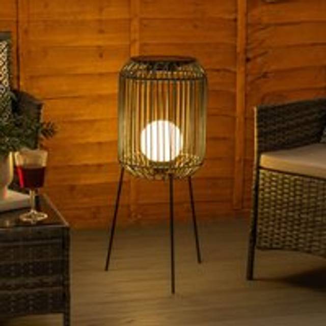 Valuelights - Solar Powered Outdoor Black Squat Tripod Floor Lamp with Globe Bulb