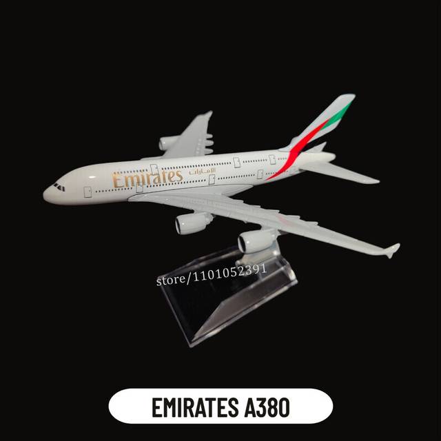 (04.EMIRATES A380) Scale 1:400 Metal Aircraft Model, Qantas A380 Airplane Diecast Plane Aeroplane Home Office Decor Mini