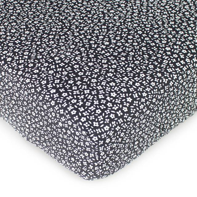 Organic Muslin Crib Sheet in Chia Floral