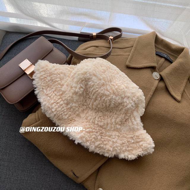 (Style C) Lamb Thickened Stylish Wool Winter Bucket Hat For Women Cozy And Warm Ear Protection