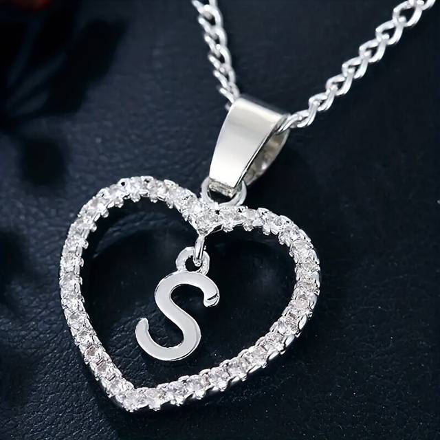(H) Bohemian Style Heart-shaped Letter Pendant Necklace