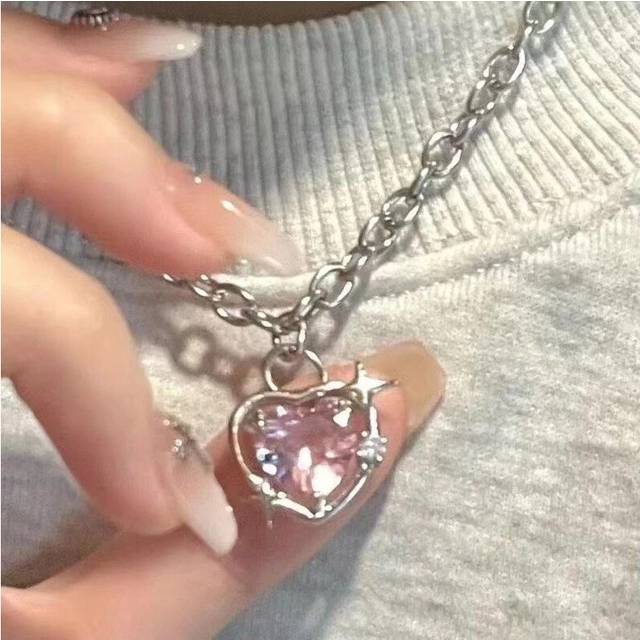 (5668301) Y2K Crystal Butterfly Pendant Necklace Women Light Luxury Fashion Jewelry