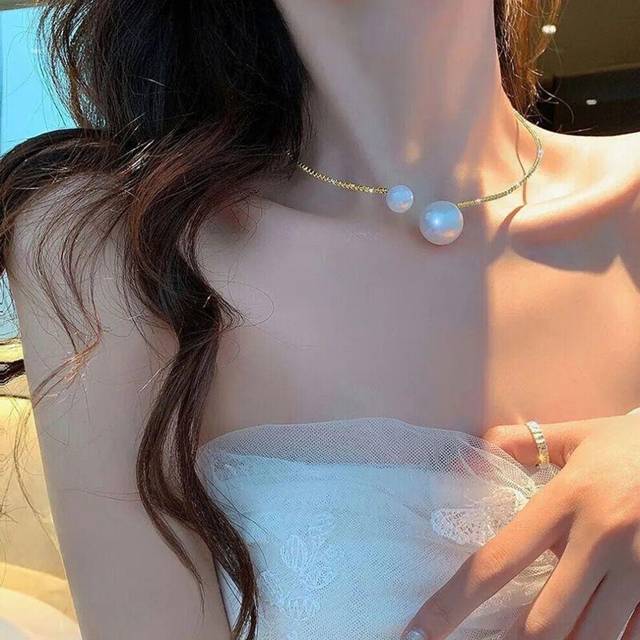 (as the picture, 2) Vintage Irregular Open Collar Necklace