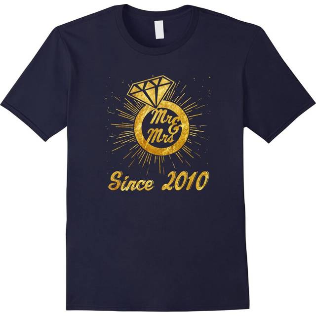 (M) 7th Wedding Anniversary Gifts Mr & Mrs Since 2010 T-Shirt-Father's Day