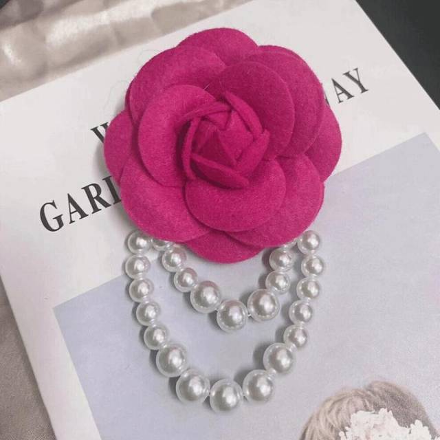 (rose red) 1pc Jewelry Gift Brooch Pin Pearl Tassel Vintage Camellia Flower Fabric Corsage Women's - Red