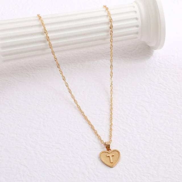 (581860T) A-Z 26 Initials Name Necklaces Heart Pendant Letter Alphabets Necklace