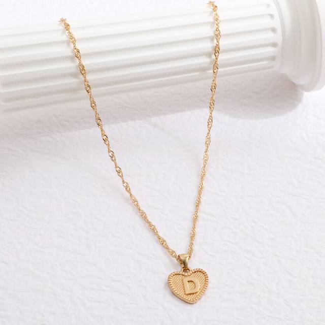 (581860D) A-Z 26 Initials Name Necklaces Heart Pendant Letter Alphabets Necklace