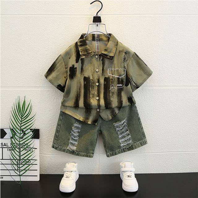 (Green, 130cm) Modern Korean Style Two Piece Boys Summer Set Featuring Comfy Shirt And Shorts