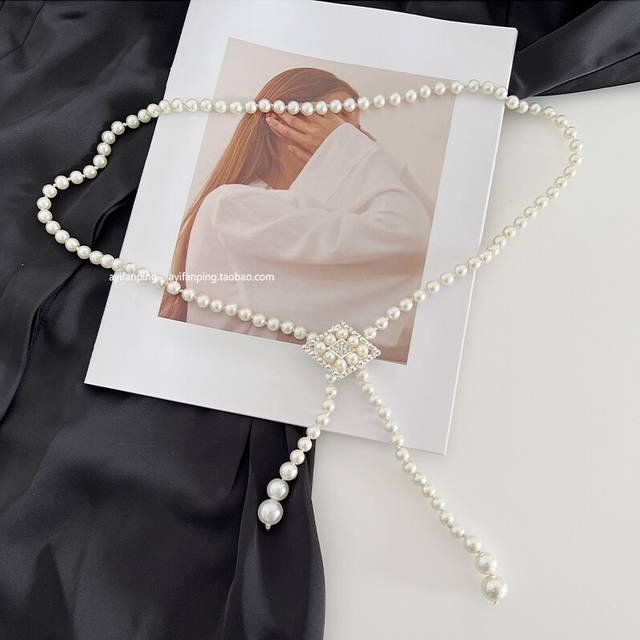(Silver Diamond) Sophisticated Pearl Waist Chain For Women With Elegant Designs And Rhinestone Details