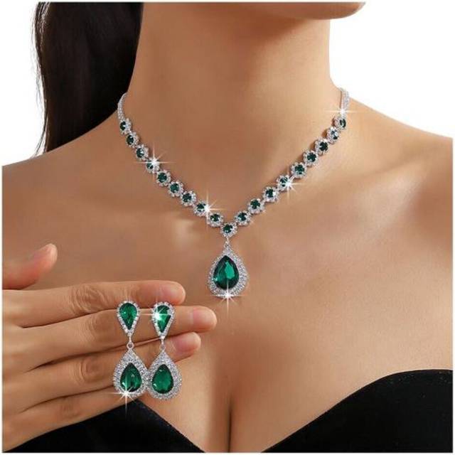 (green) 2pcs/set Women Wedding Jewelry Set Waterdrop Shape Shining Faux Crystal Choker Necklace Dangle Earrings Set - Green