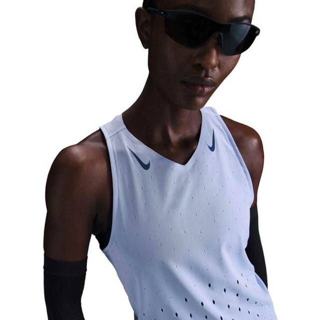 Nike Dri-FIT ADV Aeroswift Women's Vest - FA25
