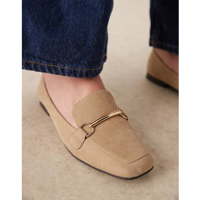 New Look – Beige loafers i mockaimitation med metalldetalj-Naturlig