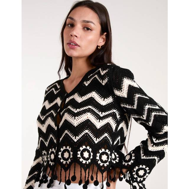Crochet Zig Zag Tassel Detailed Button Front Cardigan - M / BLACK