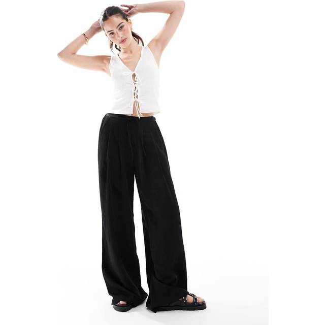 New Look Women's White Ribbed Pointelle Effect Tie Front Vest - UK 6