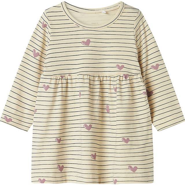 Name It Klänning - NbfVandora - Summer Sand/Hearts - Name It - 68 - Klänning