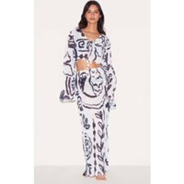 White Monochrome Chiffon Floral Maxi Beach Skirt, White