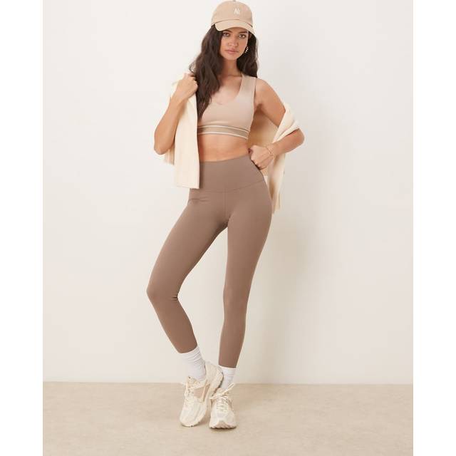 Nike Zenvy - Brun
