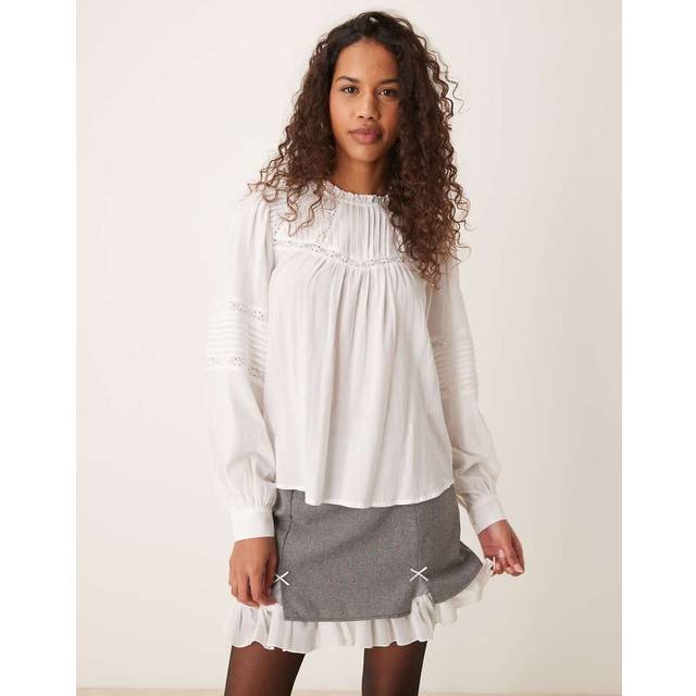 New Look – Vit blus i chiffong med spets-Vit/a