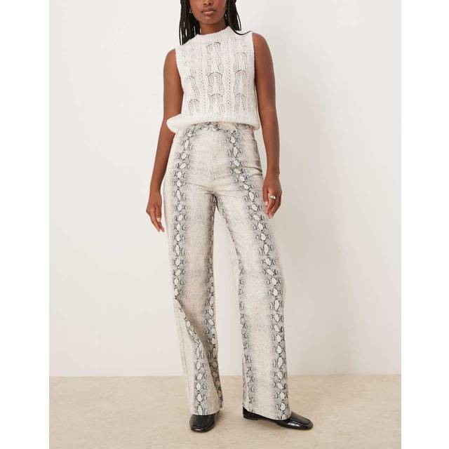 New Look Women's White Snakeskin Print Wide Leg Jeans - 12L32
