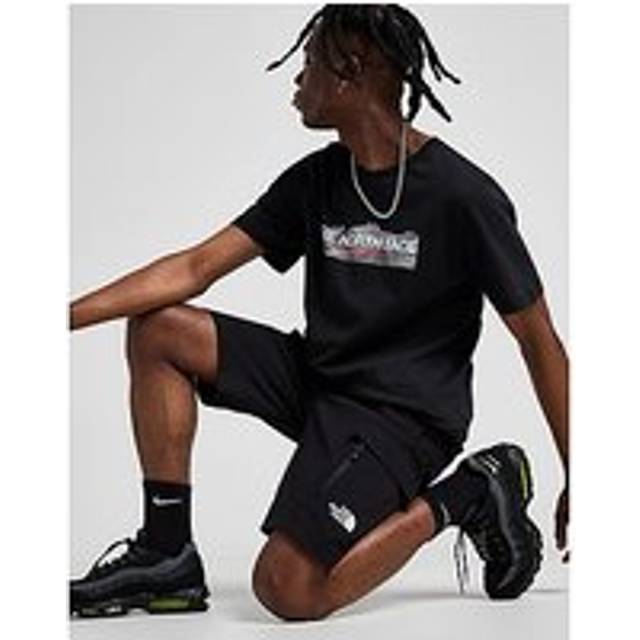 The North Face Trishul Cargo Shorts - Black - Mens