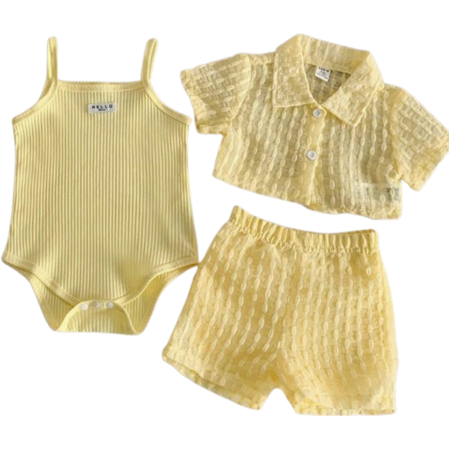 SHEIN Baby Girls&#39; Holiday Leisure Style Textured Fabric Short Sleeved Shirt + Shorts + Suspenders Romper 3pcs Set - Perfect For Daily Wear, Exclusive For Su