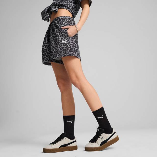 PUMA – Mörka leopardmönstrade shorts med boxig passform-Svart/a