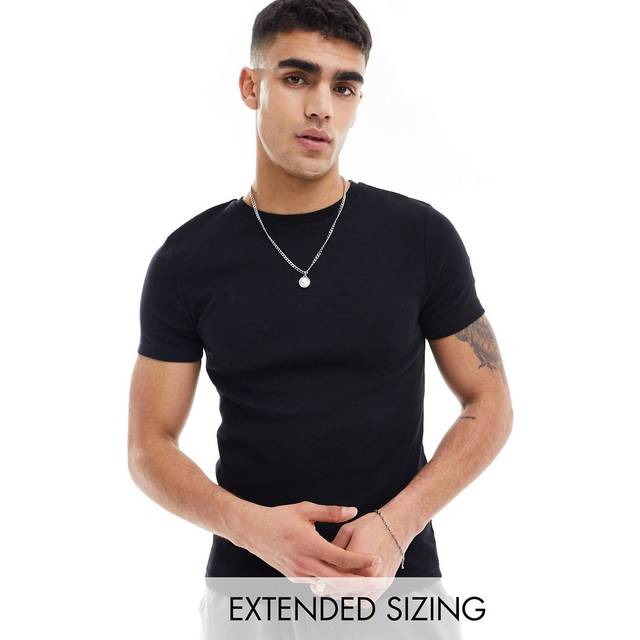 ASOS DESIGN – Essential – Svart, ribbad t-shirt i muscle fit-Svart/a