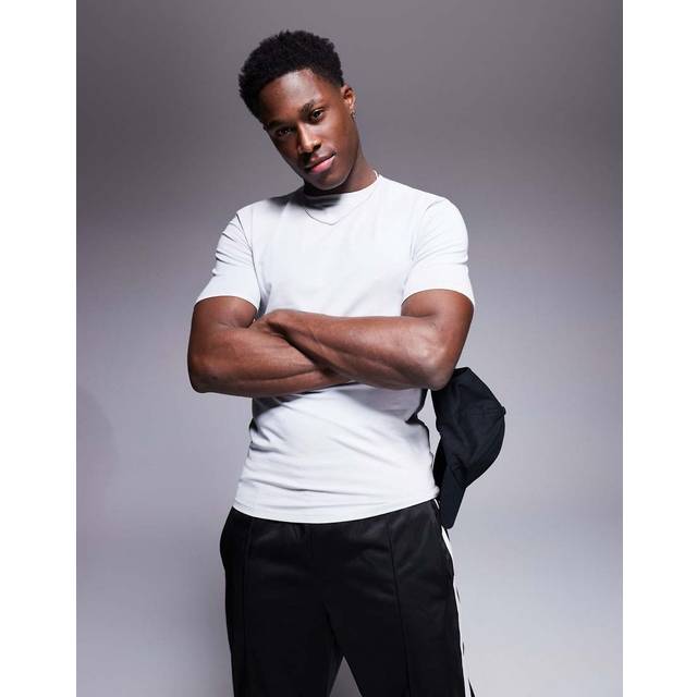 River Island – Ljusgrå t-shirt i muscle fit-Grå/a