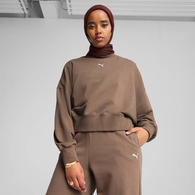 PUMA Wardrobe Essentials Oversized Crew Shirt Women, Totally Taupe, size Small (Small)
