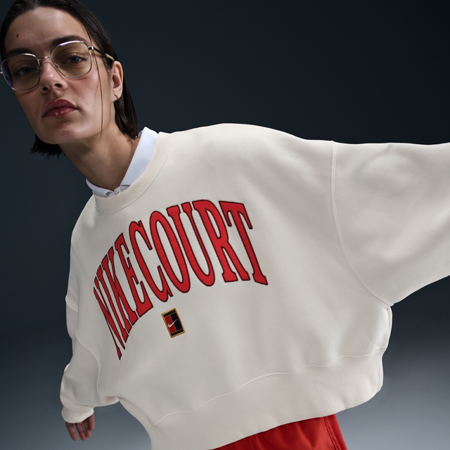 Nike Court Phoenix Fleece Oversized Crew High Rise Sweatshirt Women beige, size: L