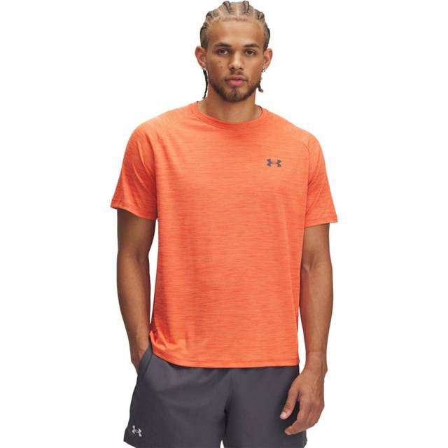 UNDER ARMOUR Mens Training Tech Textured T-Shirt - Red, Fire / Ares Red / Castlerock, Size M, Men
