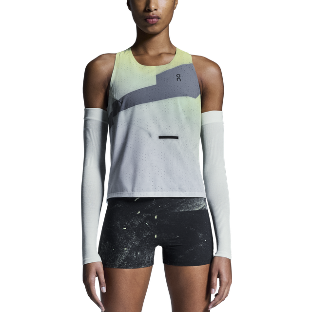 On Running On Race Women's Vest - SS25