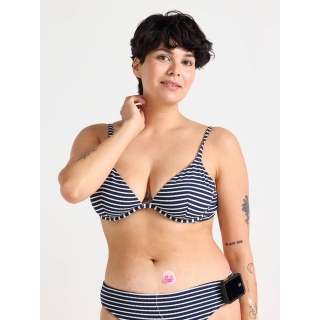 Unpadded bikini bra with underwire