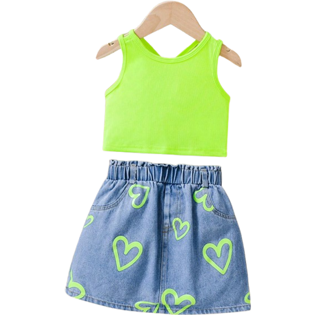 SHEIN Young Girl Cute & Open Shoulder Ribbed Tank Top + Heart Printed Denim Shorts Outfit Set, Summer