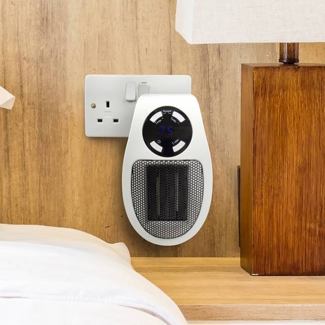 Staywarm 500 Watt Electric Fan Heater (20cm H X 12.5cm W X 12.5cm D)