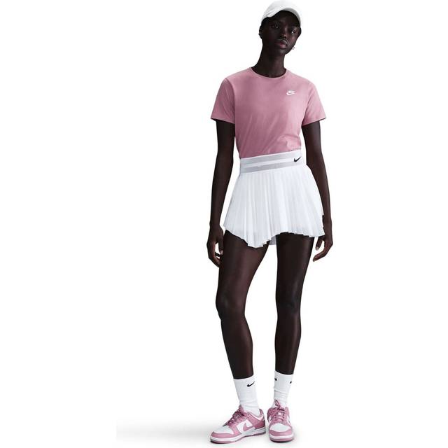 Nike Sportswear Club Essentials - Rosa