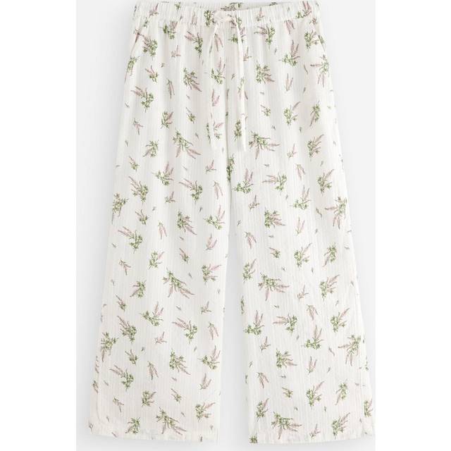 Pyjamasbyxor i bäckebölja