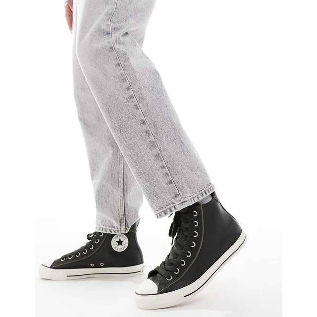 Chuck Taylor All Star Leather & Suede (Wide Width) - 6