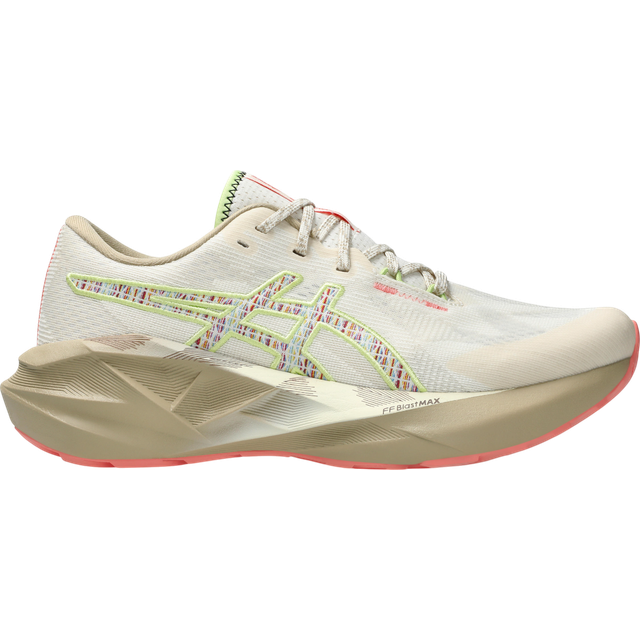 Sneakers Asics Novablast 5 Tr Nature Bathing/ Guava EUR 41.5