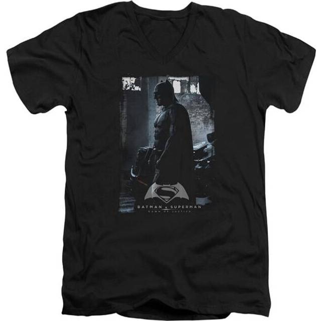 Trevco Sportswear BVS179-AV-4 Batman vs Superman Bat Poster Adult Slim Fit V-Neck Cotton T-Shirt, Black - Extra Large