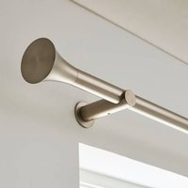 Flush Trumpet Fixed Metal Curtain Pole - Nickel