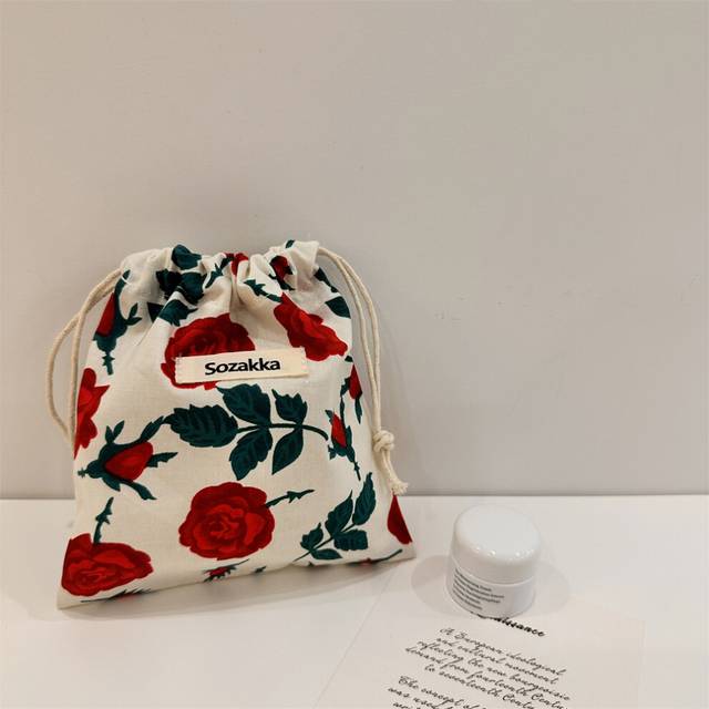 (Full Rose) Makeup Compact Fashionable Bag With Drawstring Closure Soft Canvas Material