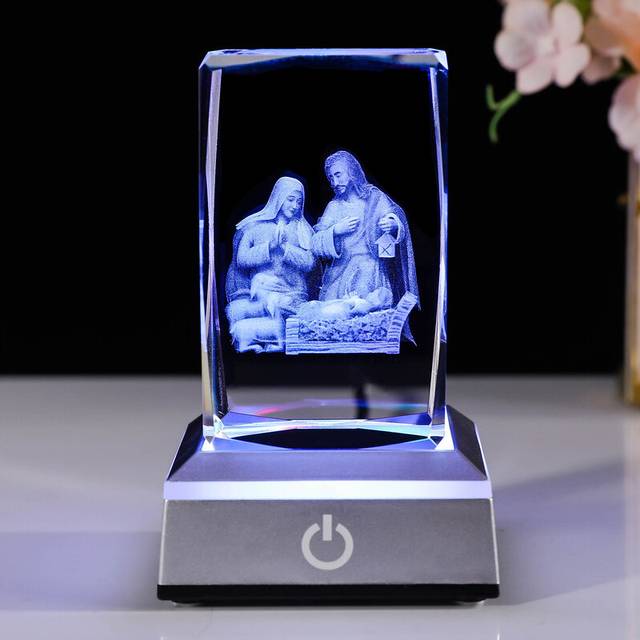 (Birth) 3D Crystal Engrave Virgin Mary Figurine Statue with LED Base Catholic Gifts for Friend Women Religious Presents Ornament for Home
