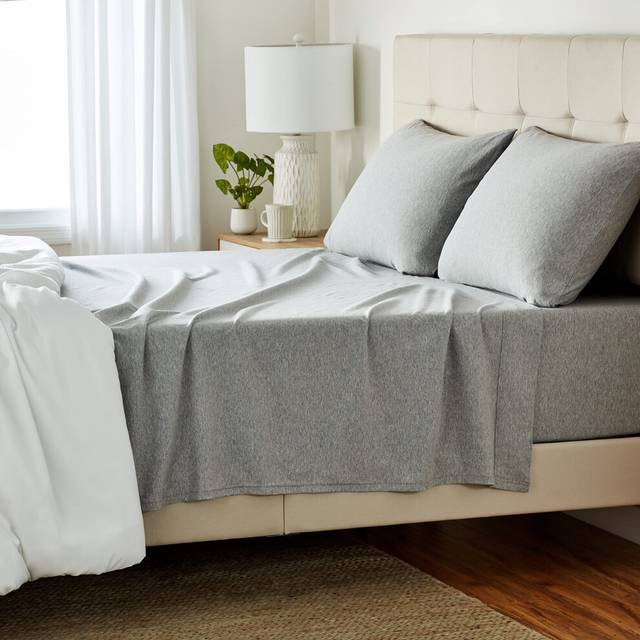 Amazon Basics 4 Piece Bed Sheet Set  100% Cotton Jersey  Includes Super Soft  Flat and Fitted Sheets  Pillowcase  Queen  Light Gray  Solid