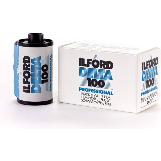 Ilford 1780624 Delta 100 Professional Black-and-White Film  ISO 100  35mm 36-Exposure