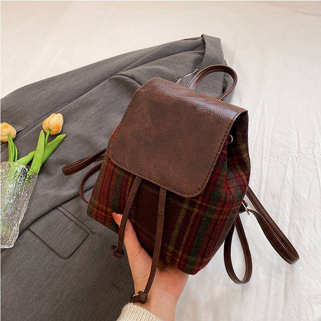 (Coffee Check) Fashionable 2023 Casual Outdoor Travel Backpack Stylish Student Daypack In Plaid Design